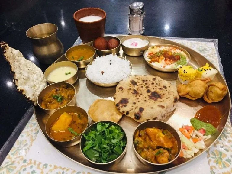 Tradtional_Thali